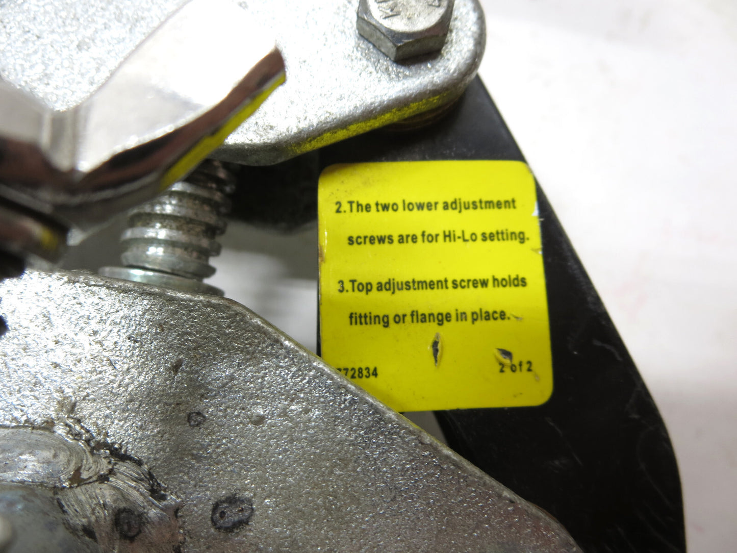 SUMNER 781130 Pipe Clamp 1 to 2-1/2 in. Adjustable Ultra Clamp UC1-2.5 EXC. Cond